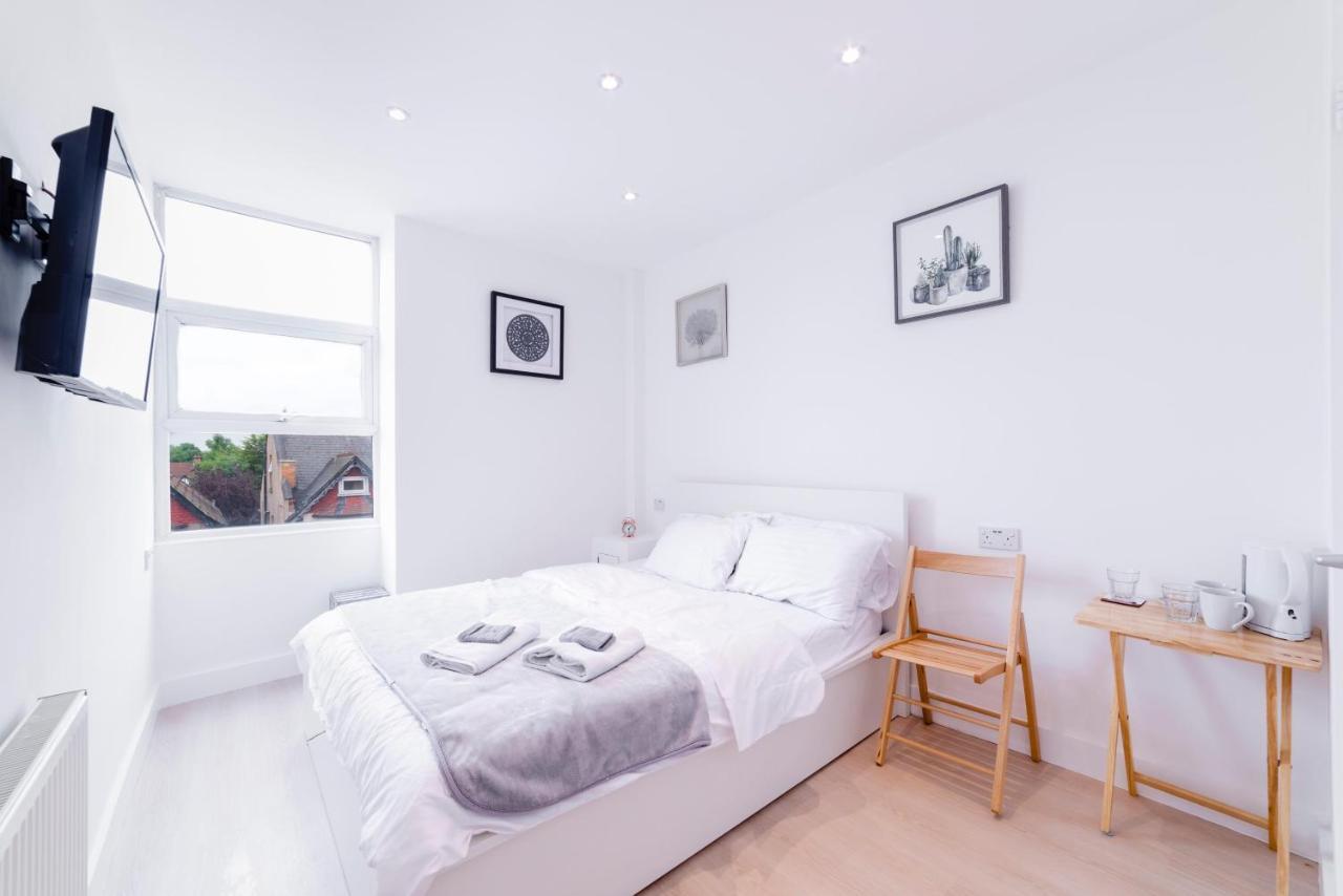 Quiet Cosy Rooms Harrow Exterior photo