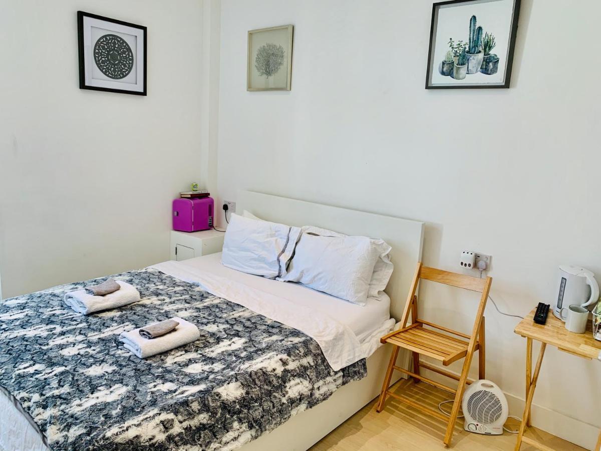 Quiet Cosy Rooms Harrow Exterior photo